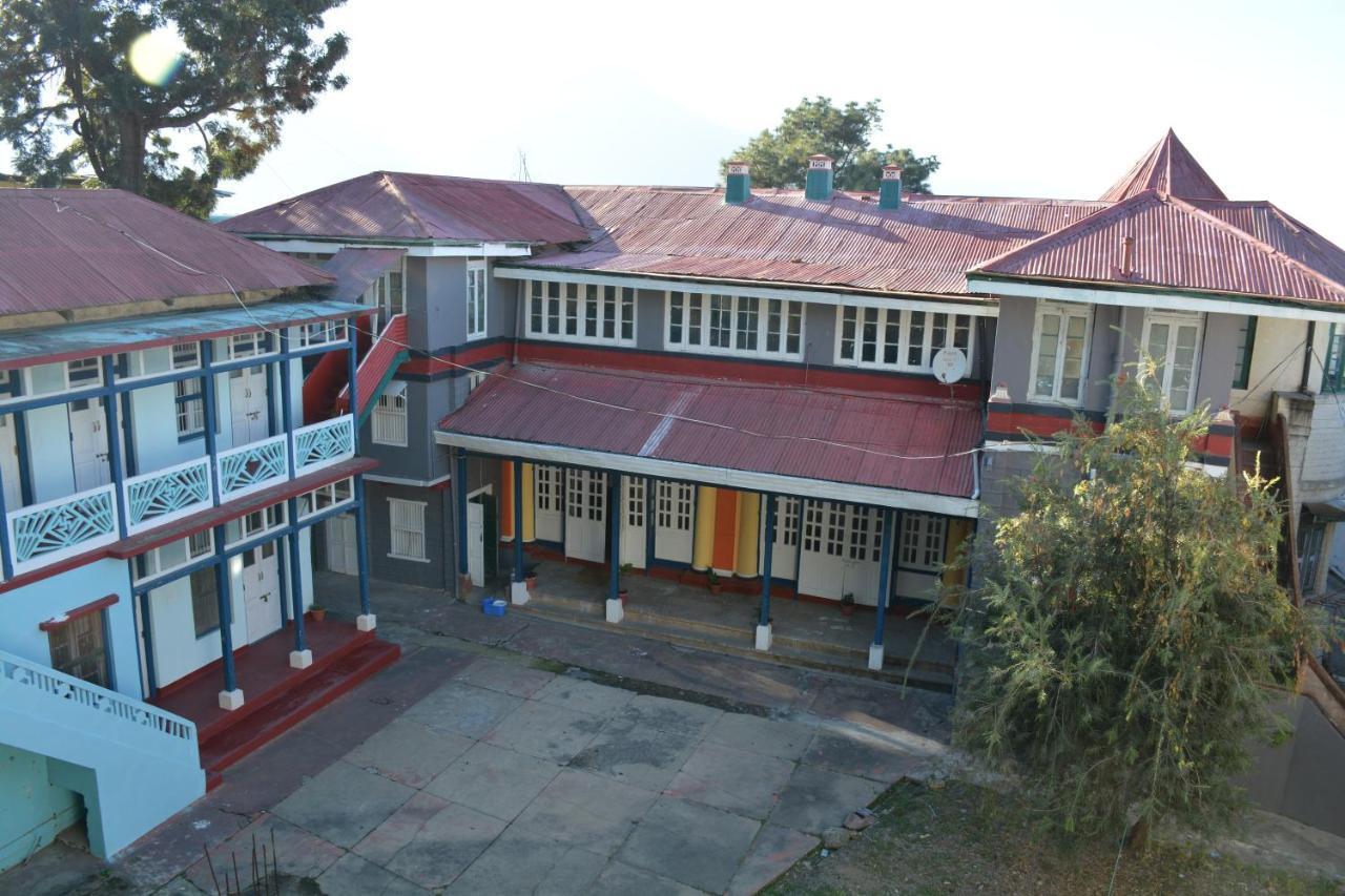 Bed and Breakfast Solan Retreat Екстер'єр фото